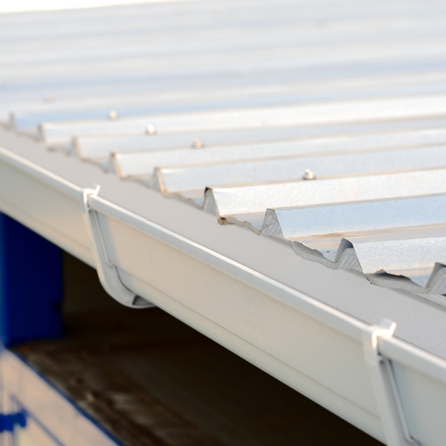 clean-shop-gutter