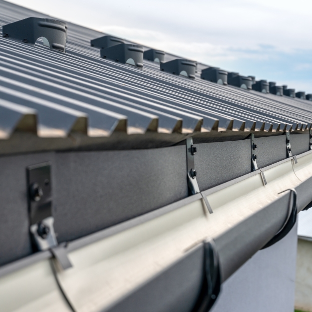 commercial-gutter-cleaning
